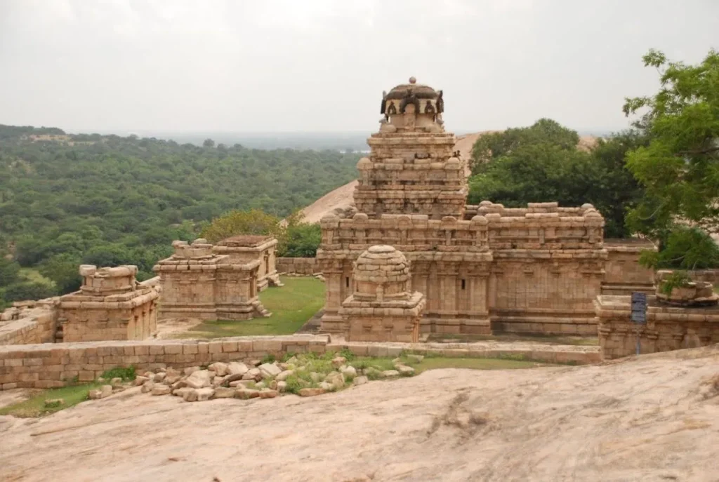 Vijayalaya-Cholishvaram Temple Complex